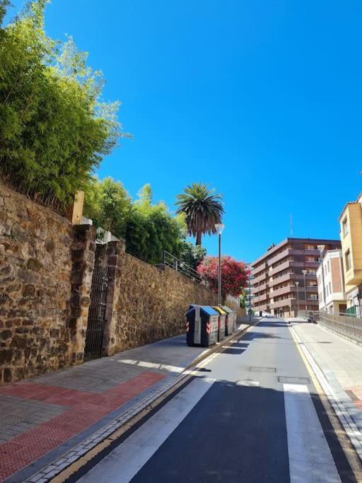 La Casita Verde. Metro Cerca Del Casco Viejo Bilbao Eksteriør bilde