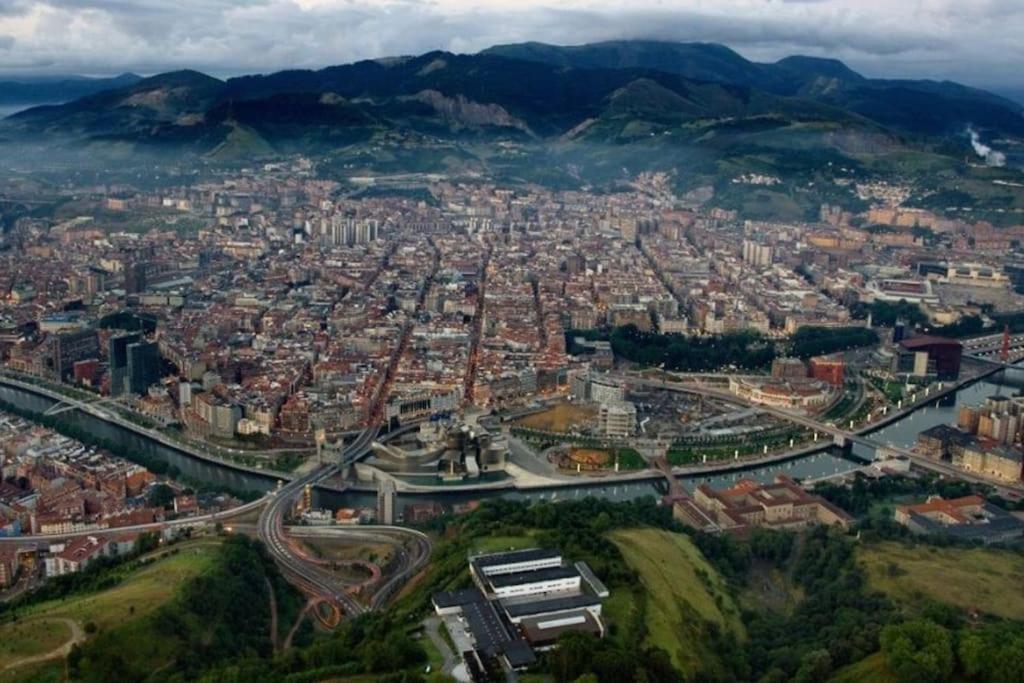 La Casita Verde. Metro Cerca Del Casco Viejo Bilbao Eksteriør bilde