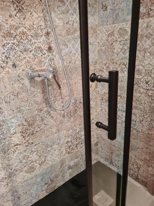 La Casita Verde. Metro Cerca Del Casco Viejo Bilbao Eksteriør bilde